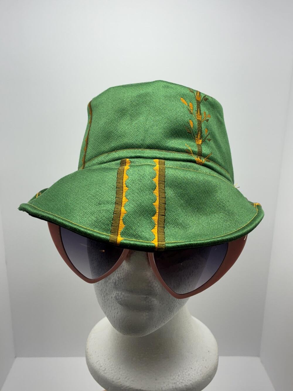 Bonnie Bucket Hat – Small (22”) – Upcycled Green Botanical Fabric
